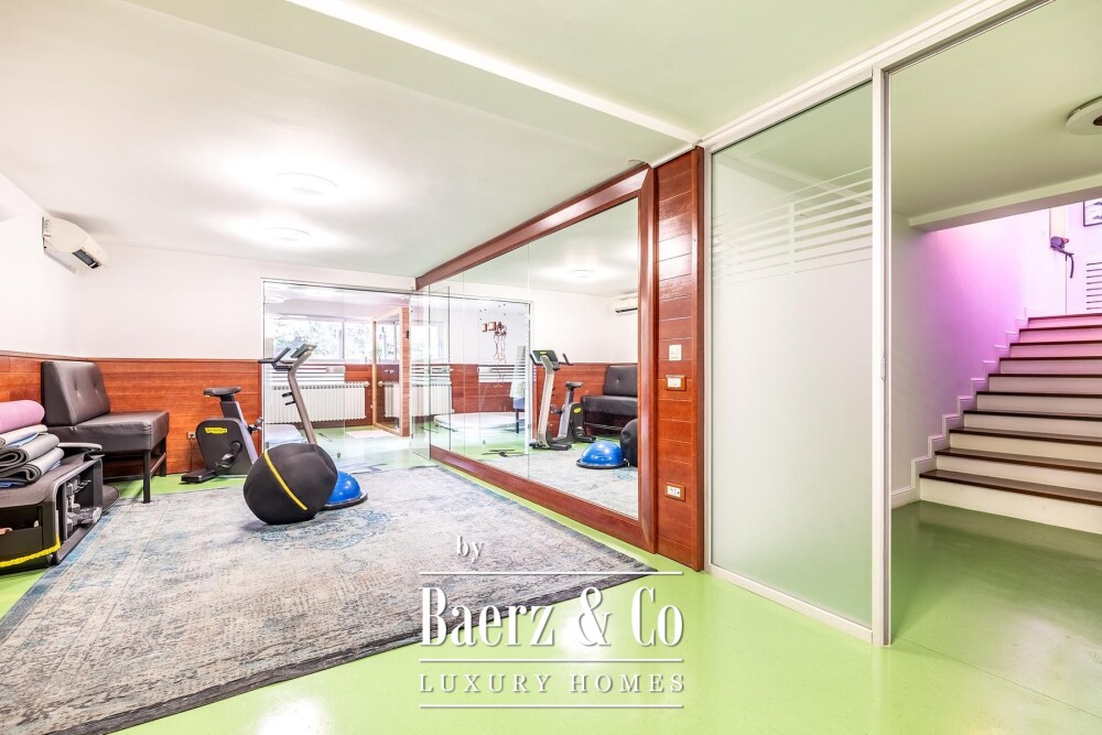 Zagreb, Šestine, beautiful modern family house 400 m² with a 1,000 m² garden image