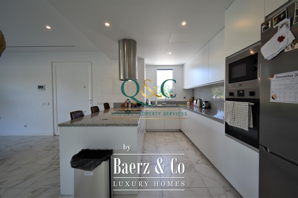 Beautiful luxury home in Santa Bárbara de Nexe, Countryside image