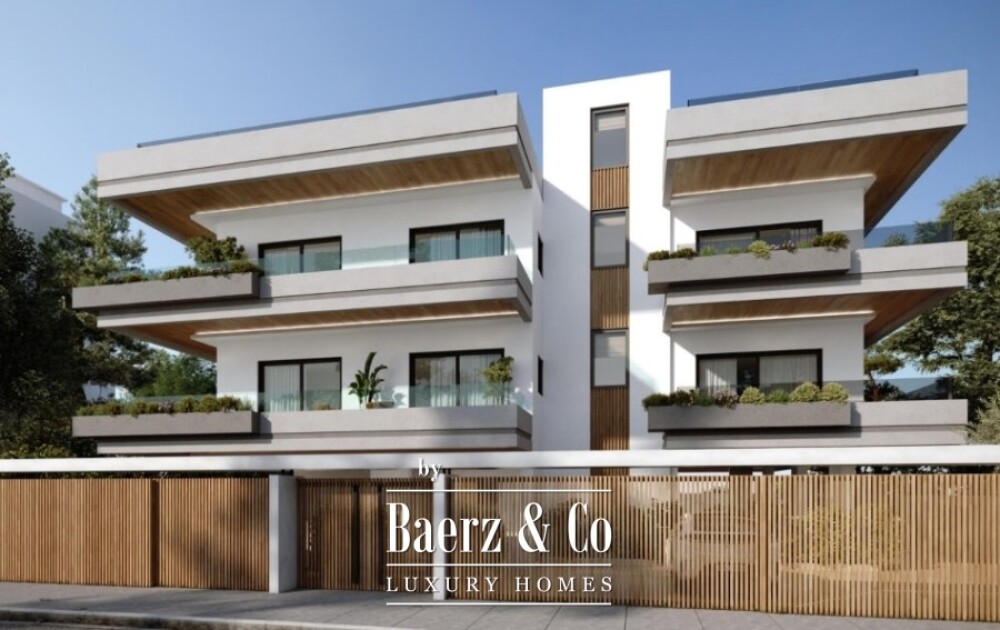 Luxury 3-bedroom apartment with private jacuzzi & sea view image