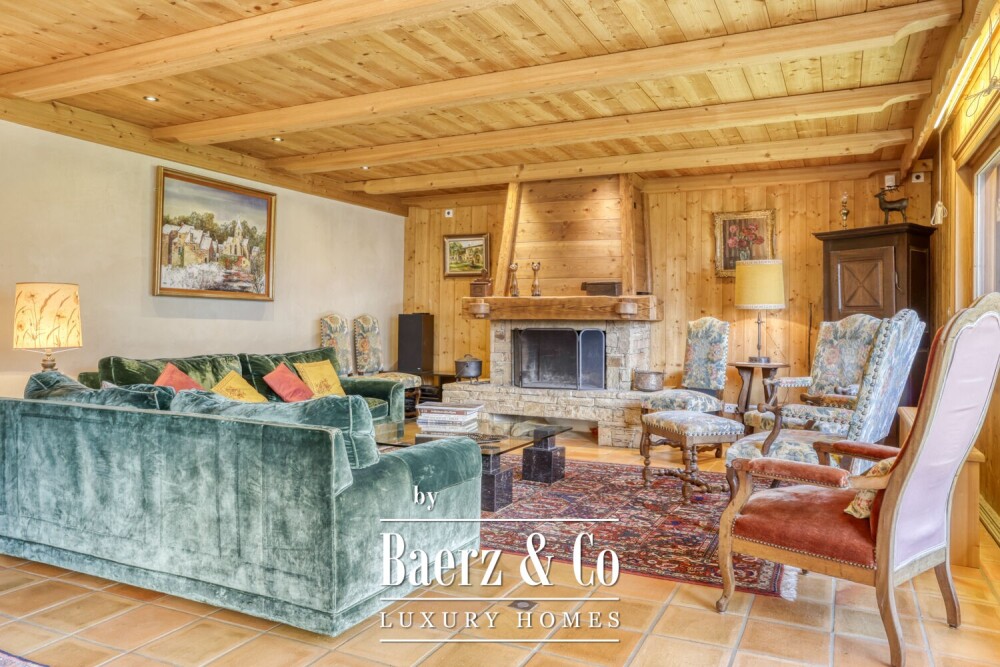 Authentic chalet - 6 bedrooms - Unobstructed views of Mont Blanc image
