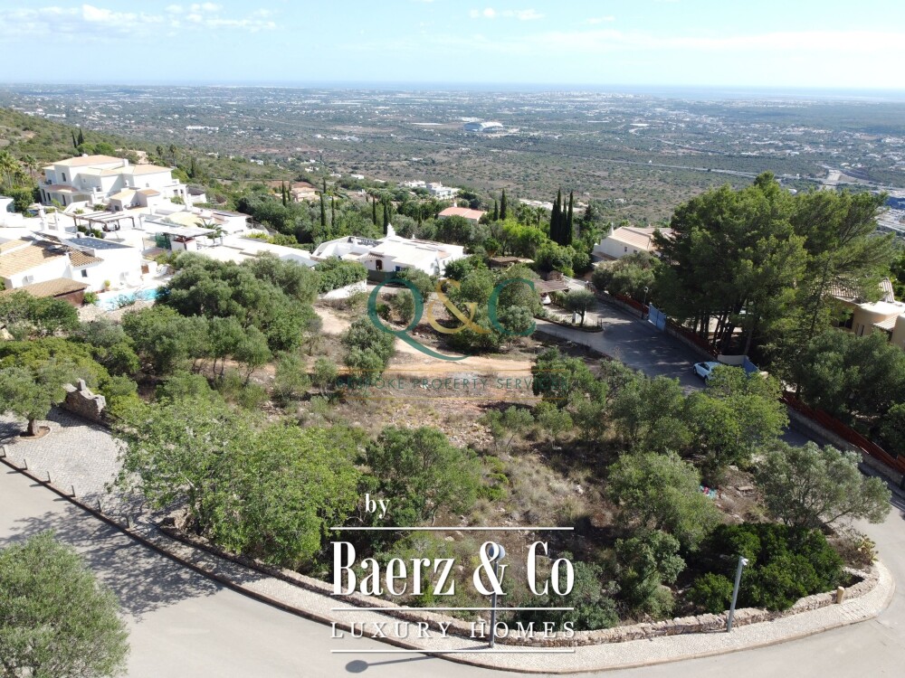 Beautiful luxury home in Santa Bárbara de Nexe, Goldra image