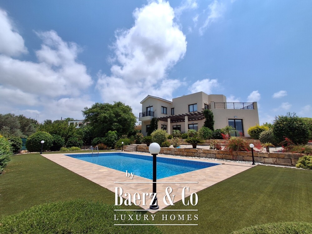 Royal Residences – key ready 3 bedroom golf villa with pool, Secret Valley image