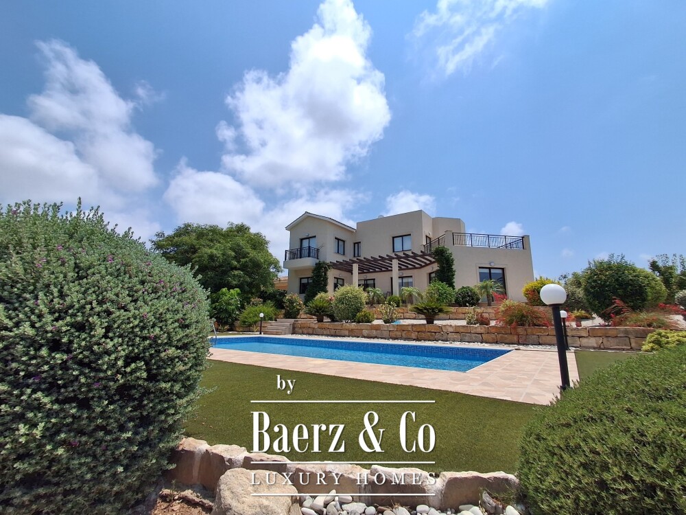 Royal Residences – key ready 3 bedroom golf villa with pool, Secret Valley image