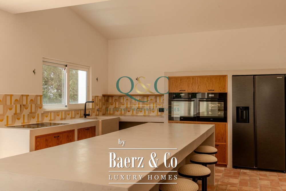 Beautiful luxury home in Santa Bárbara de Nexe, Quinta das Raposeiras image