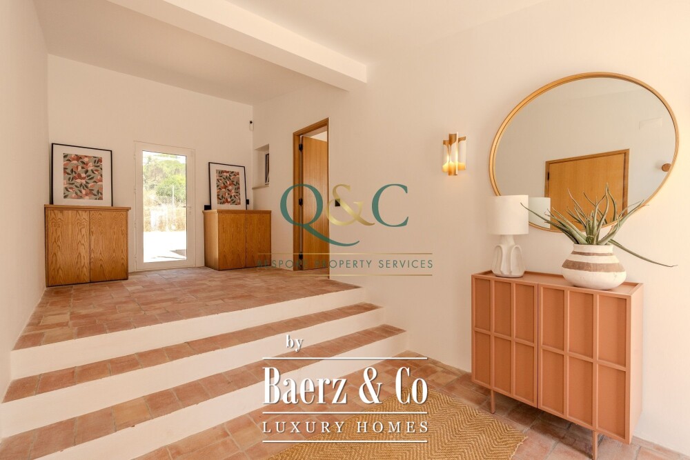Beautiful luxury home in Santa Bárbara de Nexe, Quinta das Raposeiras image