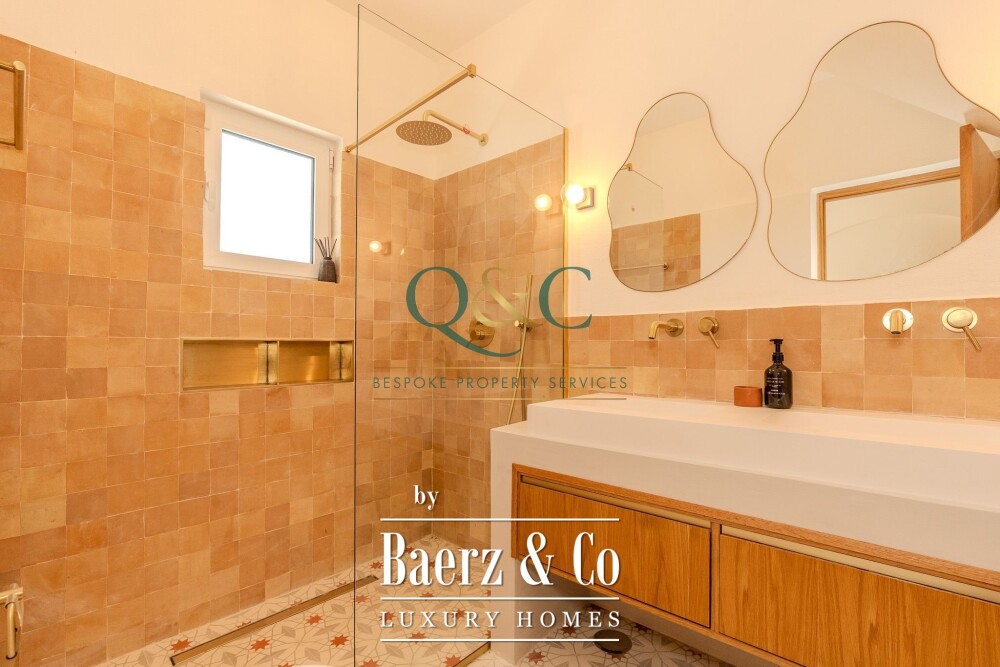 Beautiful luxury home in Santa Bárbara de Nexe, Quinta das Raposeiras image