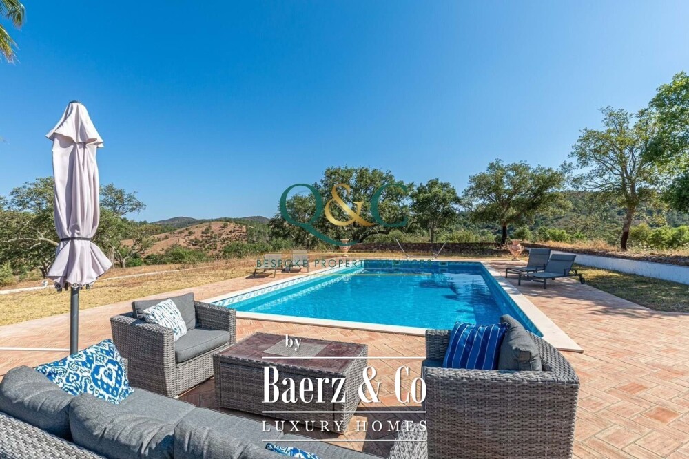 Beautiful luxury home in Salir, Countryside image