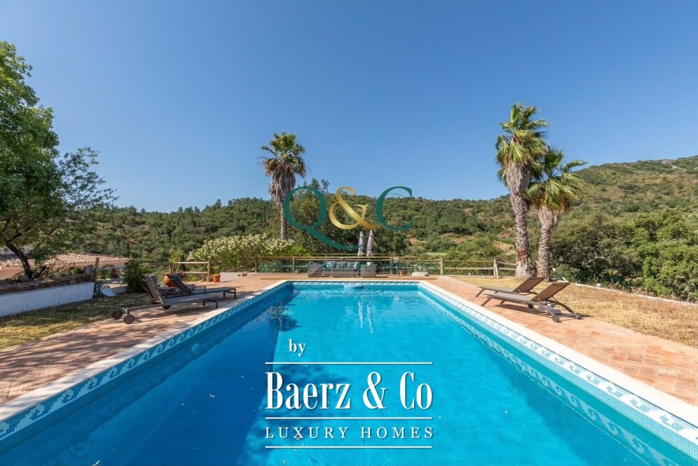 Beautiful luxury home in Salir, Countryside image