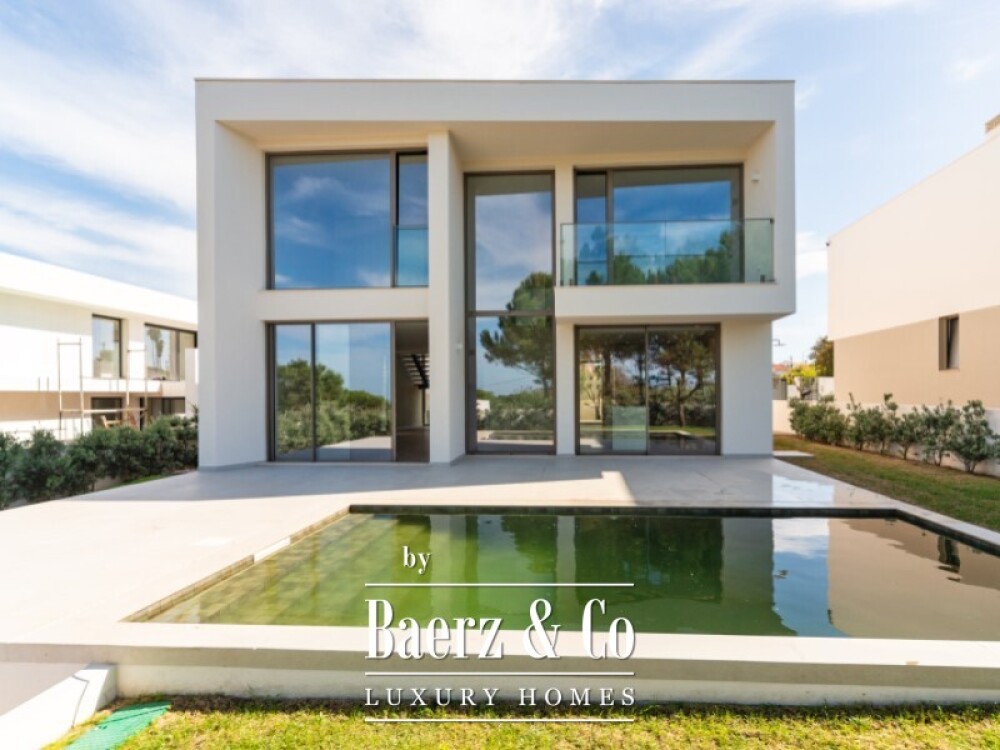 Brand-New Contemporary Villa in São João das Lampas, Close to the Beach image