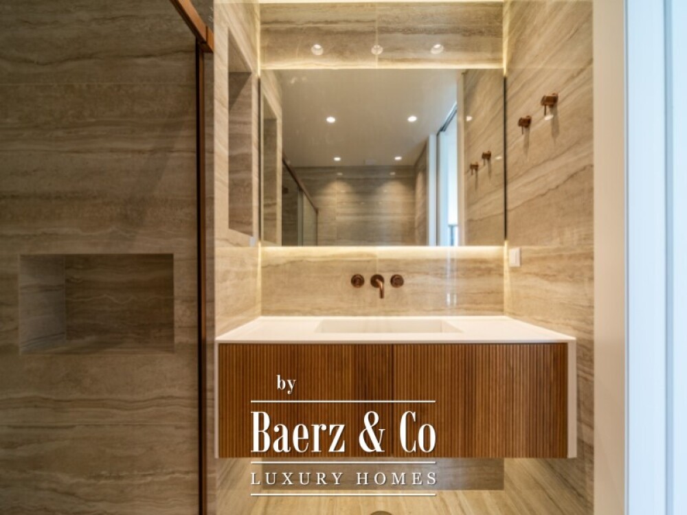 Brand-New Contemporary Villa in São João das Lampas, Close to the Beach image