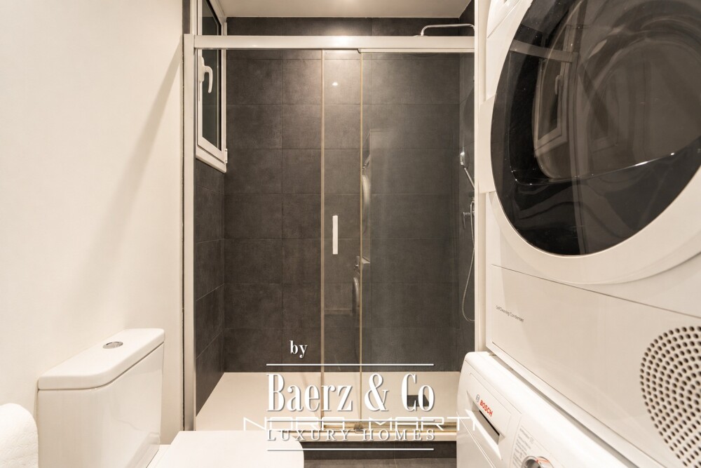 Apartment for sale in Les Corts image