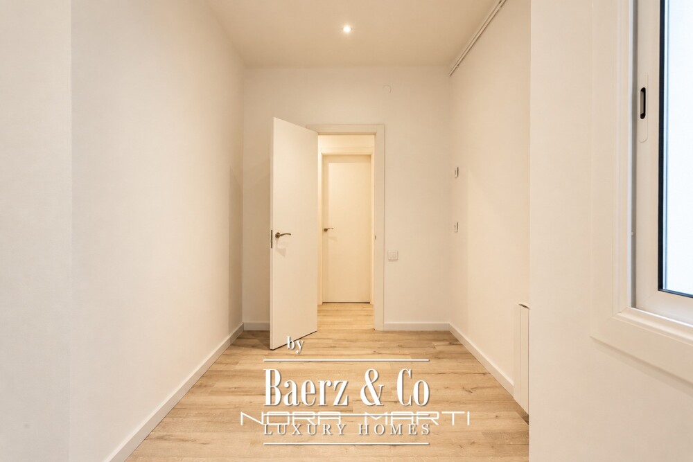Apartment for sale in Les Corts image