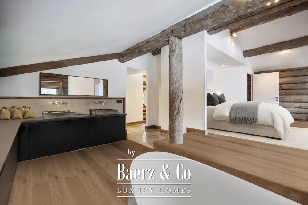 Prestigious 7-room chalet - Unobstructed views of Mont-Blanc image