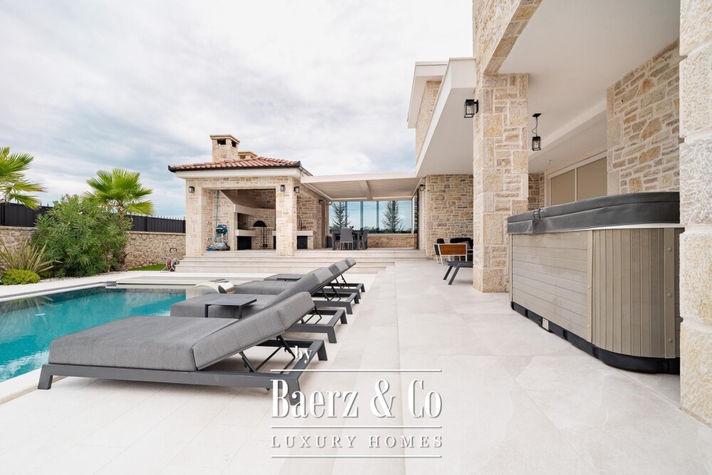 Zadar, Žerava - Luxury Stone Villa of Approx. 360 m², 5 En-Suite Bedrooms, Heated Infinity Pool image