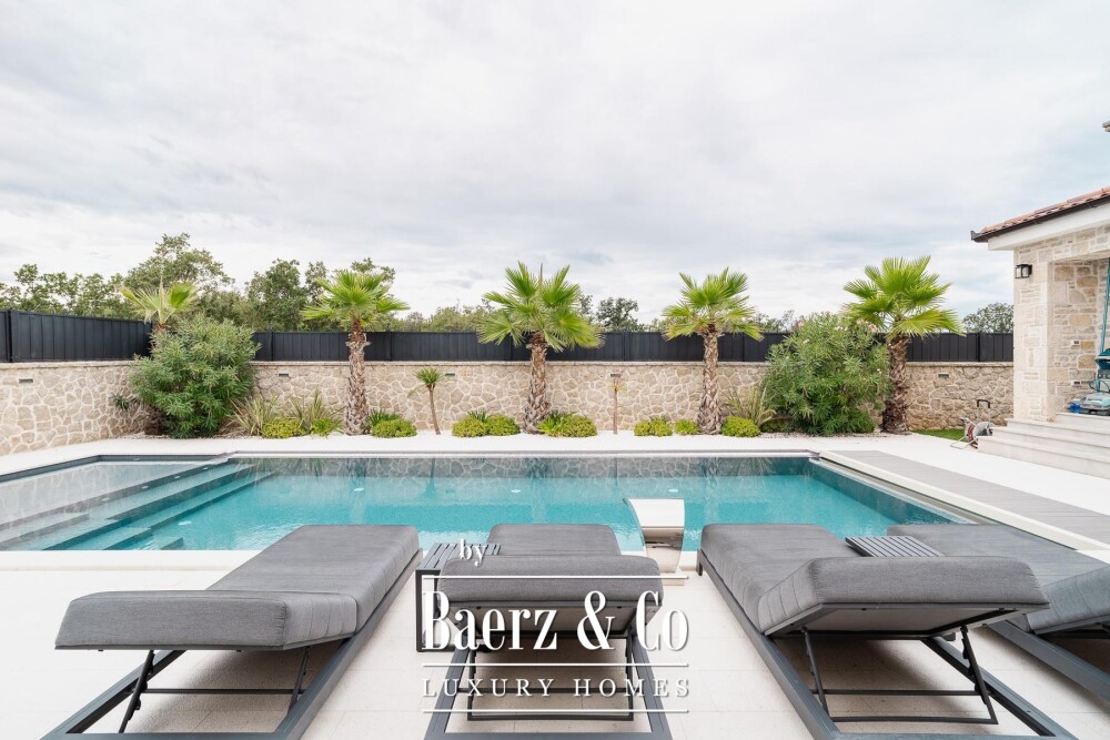 Zadar, Žerava - Luxury Stone Villa of Approx. 360 m², 5 En-Suite Bedrooms, Heated Infinity Pool image