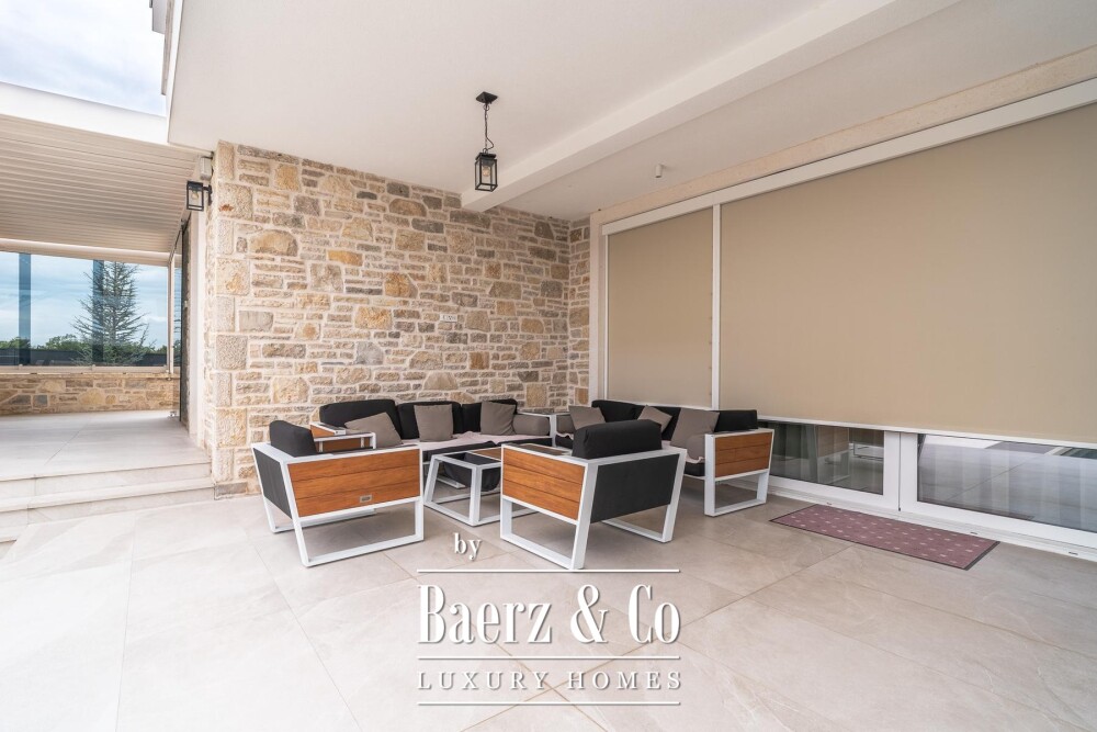 Zadar, Žerava - Luxury Stone Villa of Approx. 360 m², 5 En-Suite Bedrooms, Heated Infinity Pool image