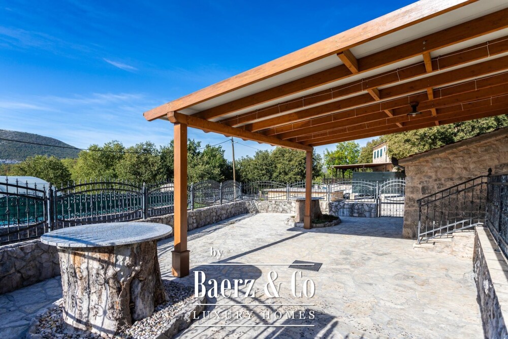 Trolokve, three-story house on a beautiful estate image