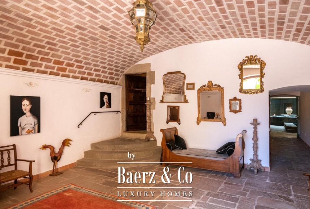 Historic Palace with Hotel Licence in Monells image