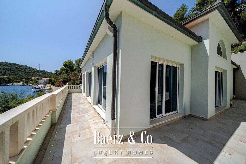 Island of Lastovo, Villa by the sea in a quiet bay of the island of Lastovo image