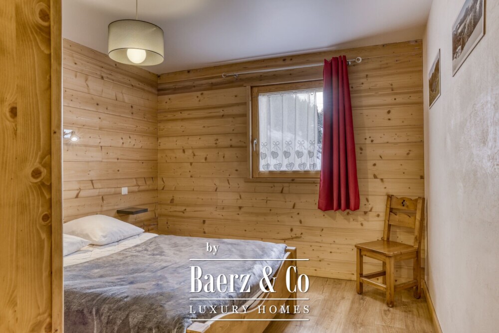 Semi-detached chalet with 6 rooms - Close to the slopes image