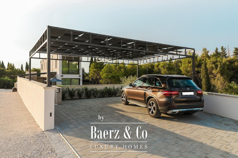 Brač, Supetar, luxury villa in an attractive location image