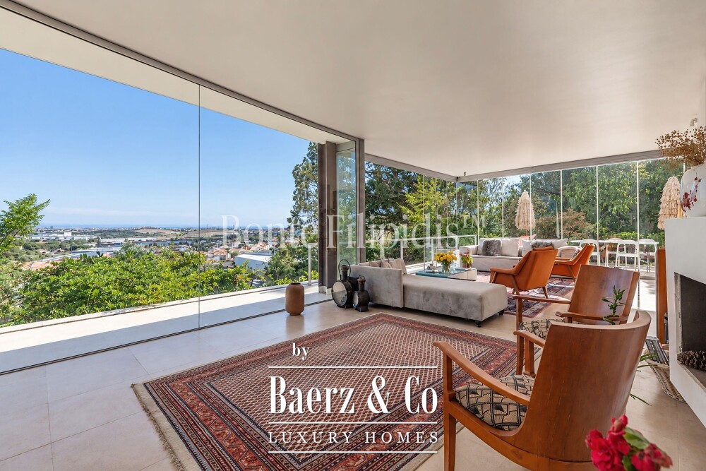 Beautiful luxury home in Rio de Mouro, Albarraque image