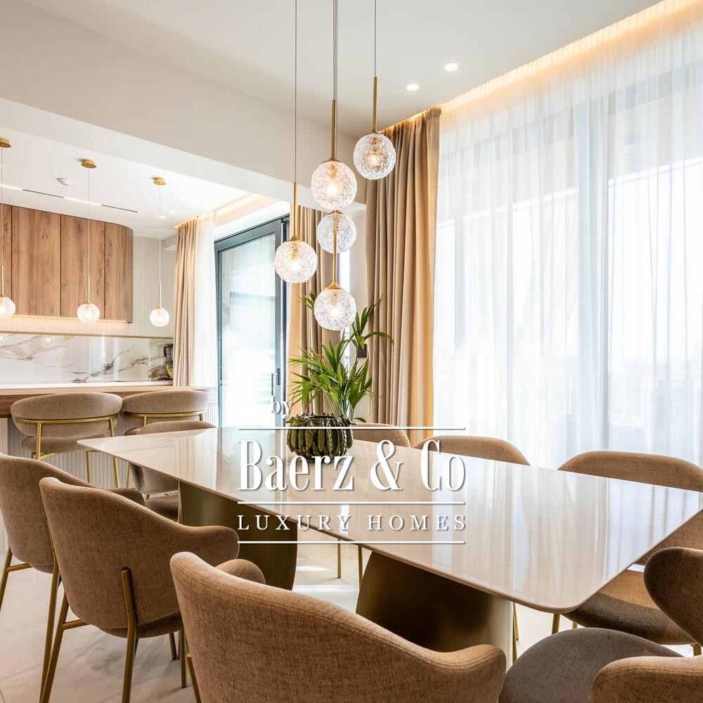 Split, luxury apartment in the city center image