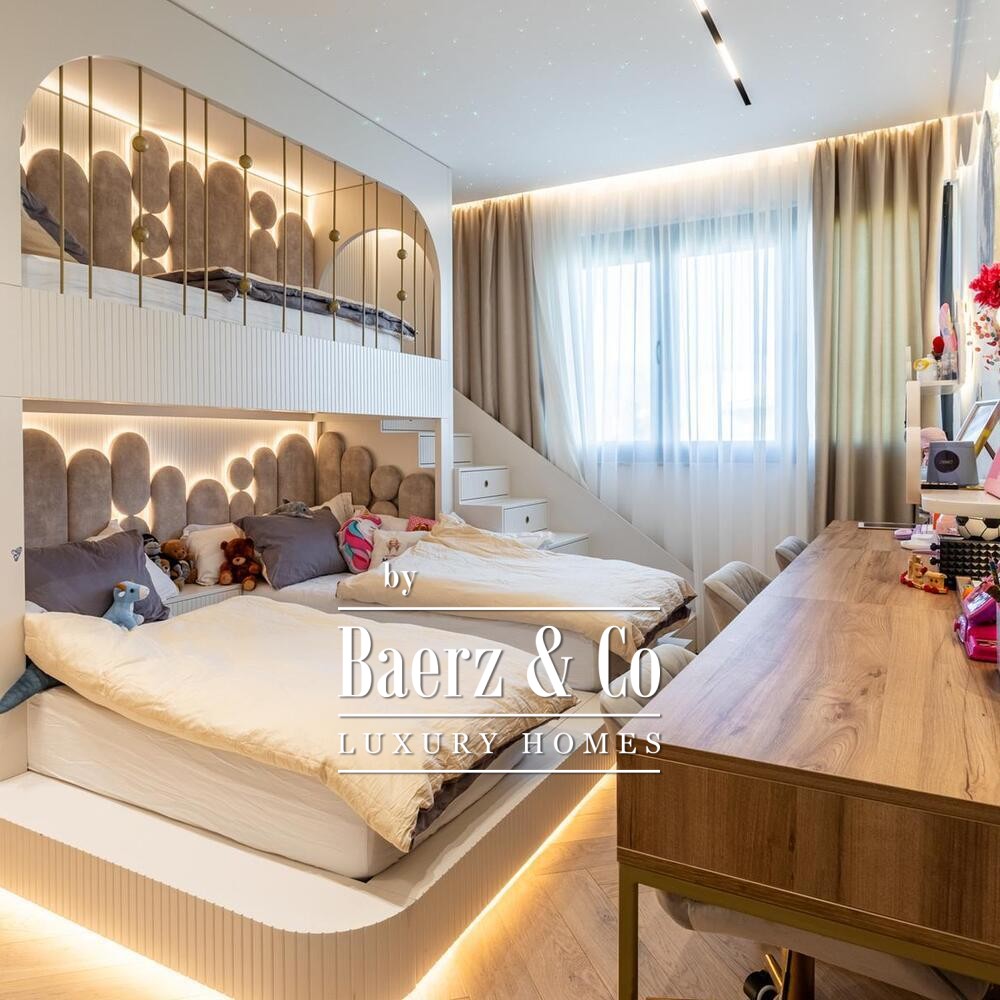 Split, luxury apartment in the city center image
