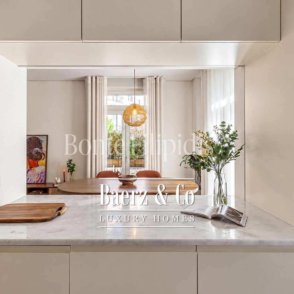 Beautiful luxury home in Campolide, Amoreiras image