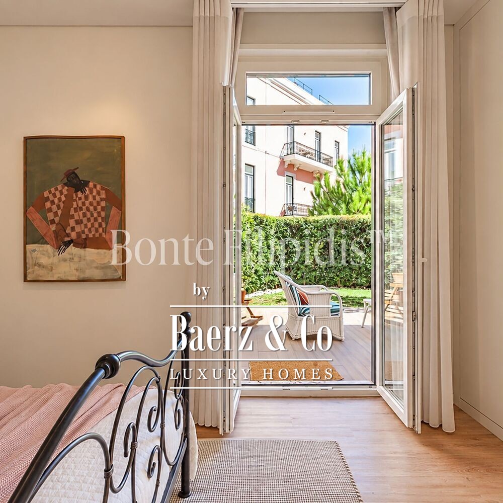 Beautiful luxury home in Campolide, Amoreiras image
