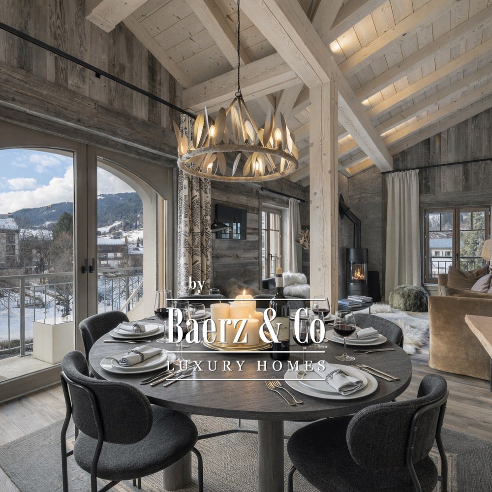 Large top-floor apartment - Megève town centre image